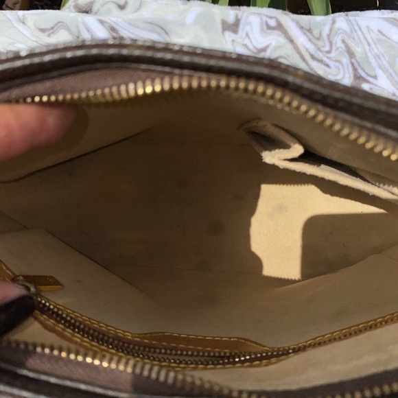 SOLD-Authentic Louis Vuitton Shoulder Bag Loopin - Picture 14 of 16